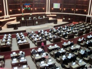 Azərbaycanda “Əmək” ordeni təsis edildi