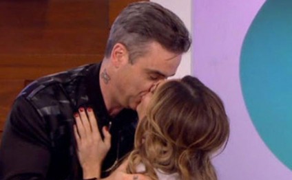 Müğənninin xanımı: