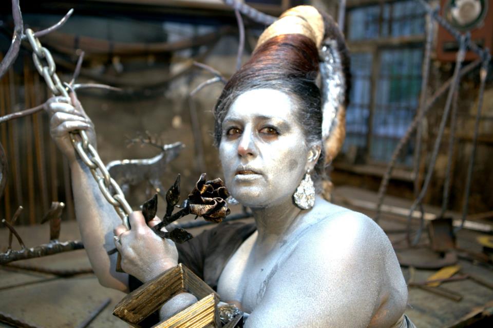 Elzadan yeni şeir : “Bahalaşma qazım mənim, üşüməsin …. mənim”