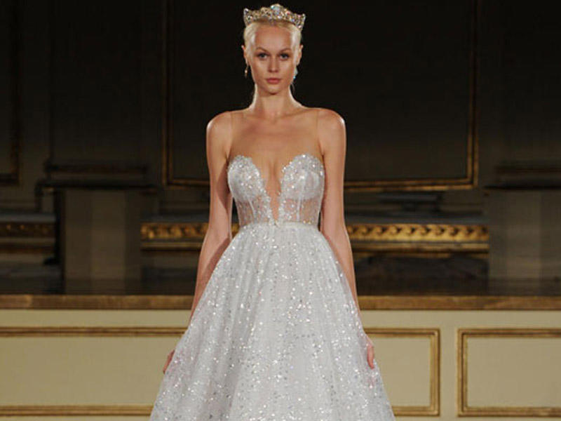 Gələn il belə gəlinliklər dəbdə olacaq - FOTO