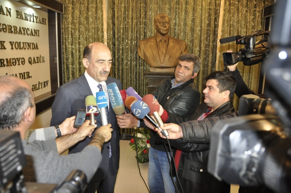 Əbülfəs Qarayev ölkə rəhbərliyinə təşəkkür edib