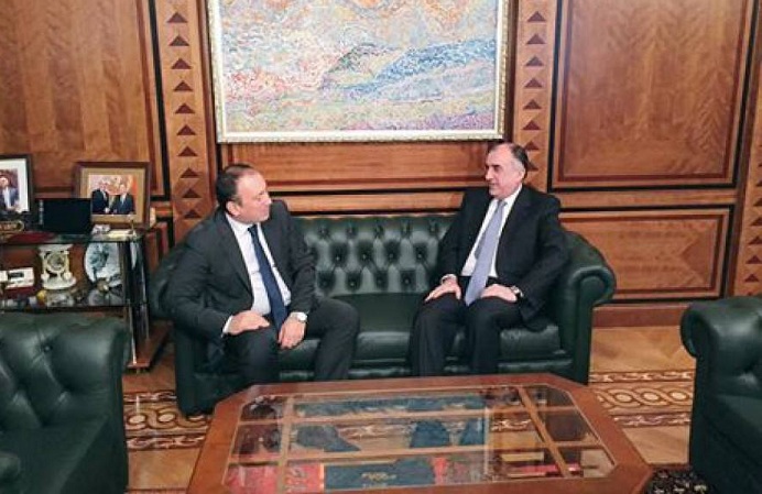 Məmmədyarov Bakıda həmkarı ilə görüşüb