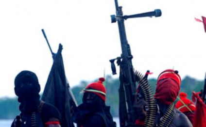 Dəniz quldurları rus dənizçilərini girov götürdülər