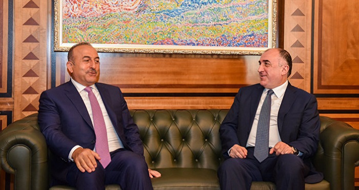  Çavuşoğlu Bakıdadır: `Qarabağı müzakirə etdik`