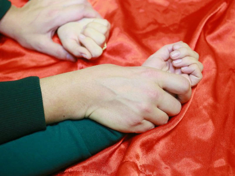 Dostları ilə sevdiyi qızı oğurladı, təcavüz etdi... - Azərbaycanda