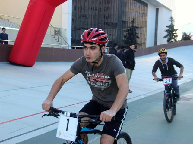 ADA Universiteti tələbələrinin yarışı keçirilib- FOTOLAR