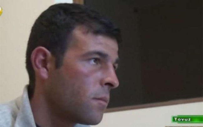 Qazaxda qəribə OLAY: Evə oğurluğa girdi, təhqir dolu məktub yazdı - FOTO