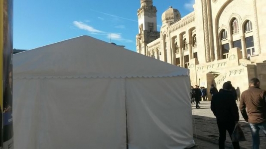 Metrostansiyaların qarşısında çadırların qurulma səbəbləri məlum oldu – FOTO