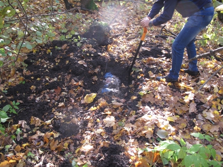 Qadın oğlu və qızı ilə birləşib ərini öldürdü – Azərbaycanda dəhşətli ailə cinayəti