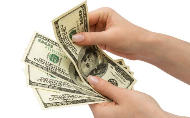 Bakıda bütün banklar dollar alışını dayandırdı — Ekspertdən həyəcan təbili: “Ehtiyatlı olun!”