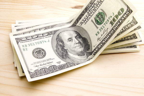 Azərbaycanda dollar rekord vurdu