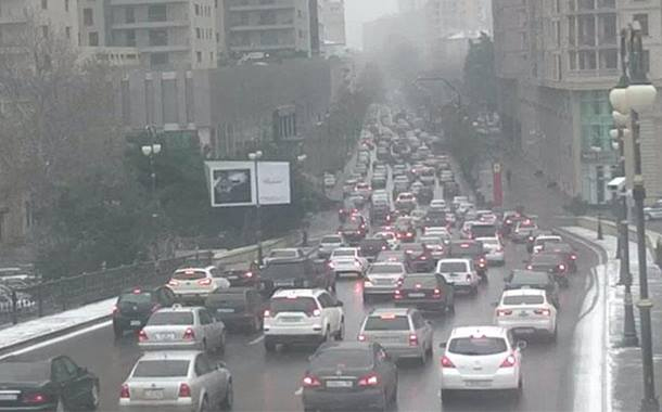 Bakıda 6 qəza – indi yollarda vəziyyət necədir? — + Əhaliyə XƏBƏRDARLIQ