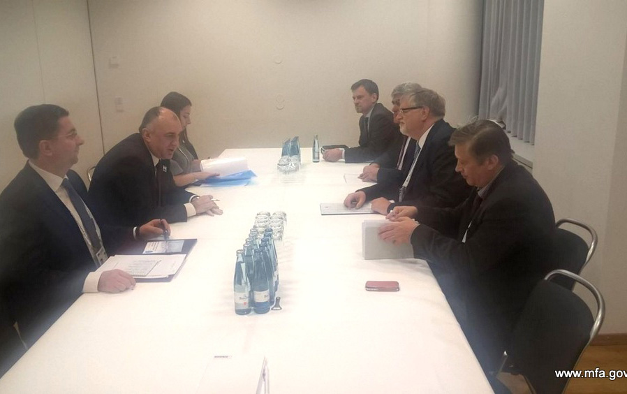 Məmmədyarov Aİ-nin xüsusi nümayəndəsi ilə görüşüb