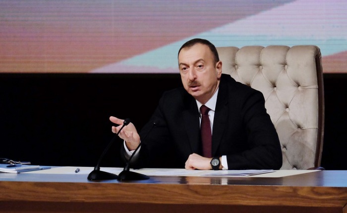 Prezident Maliyyə Sabitliyi Şurasına 15 gün vaxt verdi