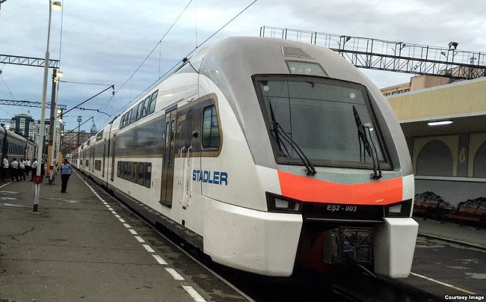 Sumqayıt qatarı niyə tez-tez yolda qalır? - Açıqlama