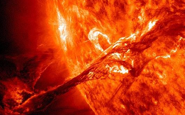 Günəş sistemi necə məhv olacaq? — Qiyamətin yeni ssenarisi