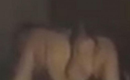 Gecə klubuna getdiyi oğlanla hər kəsin gözü önündə... - FOTO