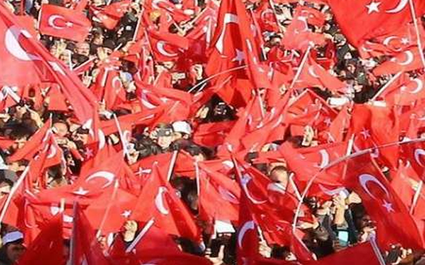 Türkiyədə terrora qarşı etiraz yürüşü