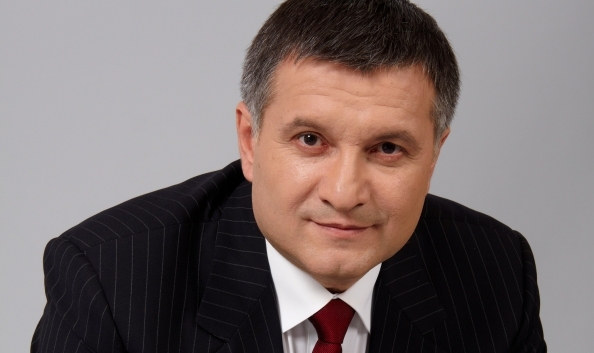 SON DƏQİQƏ: Ukrayna Daxili İşlər Naziri ölkədən qaçıb - ÖZƏL