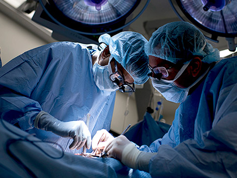 Bakıda özəl xəstəxanada FACİƏ - Əməliyyat olunan əcnəbi vətəndaş öldü - YENİLƏNİB - FOTO