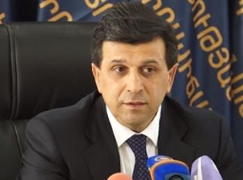 Erməni nazir öldü