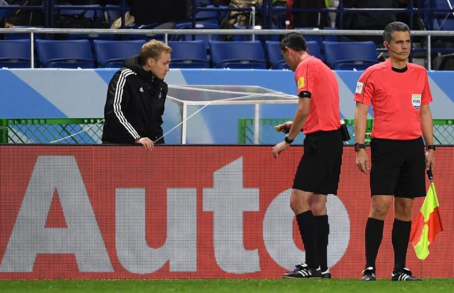 Futbol tarixində ilk - Video