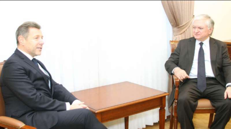 Yeni həmsədr Nalbandyanla görüşdü