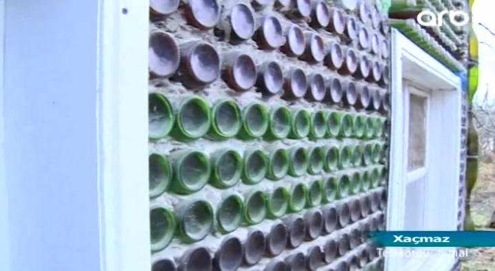 76 yaşlı kişinin butulkadan tikdiyi qeyri-adi ev - VİDEO - FOTOLAR