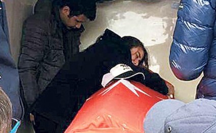 Atasının üzünü 5-cə dəfə görən şəhid qızı məktub yazdı - 