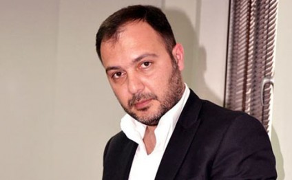 Anar Heybətovun ailəsində ağır itki