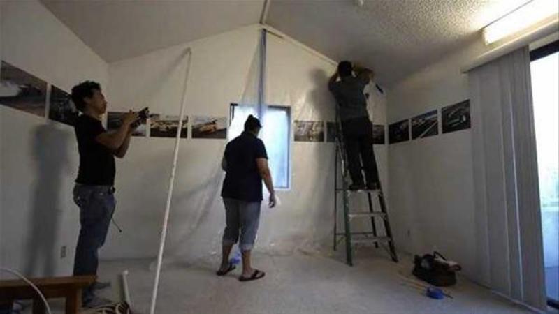 ŞOK: Evinin divarlarından görün nə çıxdı - FOTOLAR