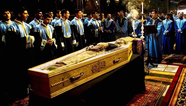 Dünya bu xəbərlə SARSILDI: Məşhur aparıcının ölüm xəbəri gəldi - FOTOLAR