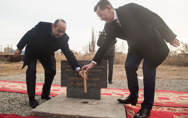 Əli Həsənov Həştərxanda təməlqoyma mərasimində - Foto