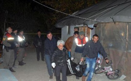 Arvadını alverçi ilə tutan ər ikisini də öldürdü - Uşaqlarının göz qarşısında - FOTOLAR