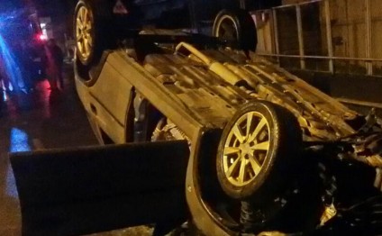 Sürücü qəza törətdi, sakinləri qazsız qoydu - FOTO