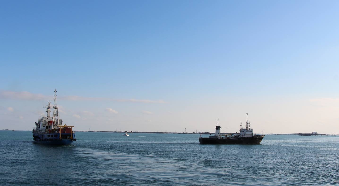 Neftçilərin axtarışı belə davam etdirilir - FOTOLAR