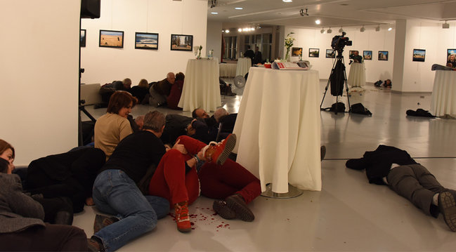 Səfirin güllələndiyi anı çəkən fotoqraf DANIŞDI: 