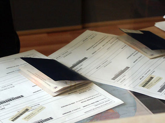 Azərbaycana gələn ailələrin dayələrinə viza verilməsində YENİLİK