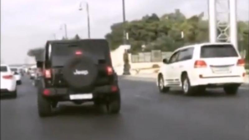 Bakıda toy karvanında