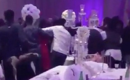 Gəlinin eks-sevgilisi toyda dava saldı - VİDEO