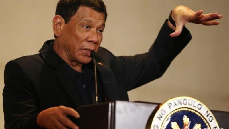 Narkobaronları şəxsən güllələyən prezident: “BMT-ni yandıracam”