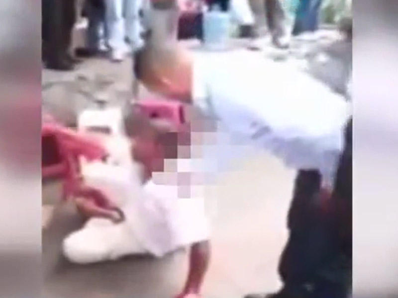 Linç edilən oğruya od vurdular - VİDEO