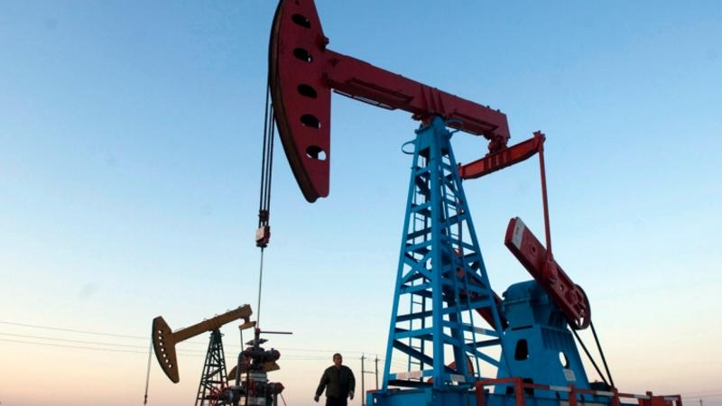 Birjalarda neftin qiyməti