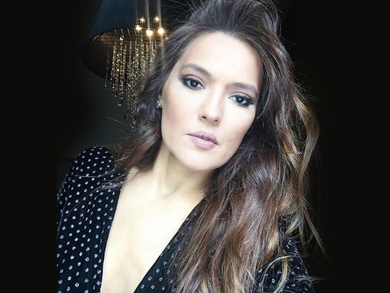 Demet Akalın ölüb?- FOTO