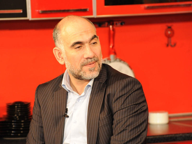 Tanınmış meyxanaçı 