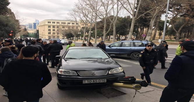 Paytaxtın mərkəzində qorxulu anlar - FOTO - VİDEO