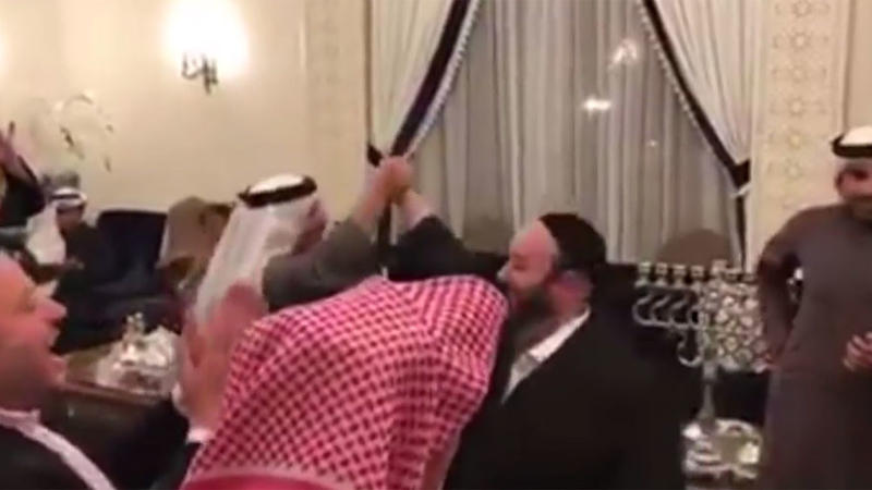 Bu video ərəbləri şoka saldı: “Təhqiredici və abırsız...” – VİDEO