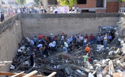 AİLƏ FACİƏSİ: Yaşayış evi uçdu, ana və 8 yaşlı qızı öldü