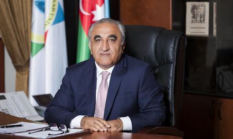 İqtisad Universitetinin rektoru haqda şikayət