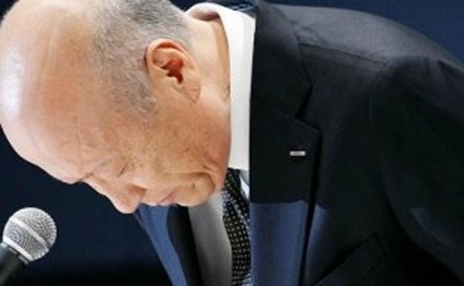 İşçisi intihar edən müdir istefa verdi - FOTO